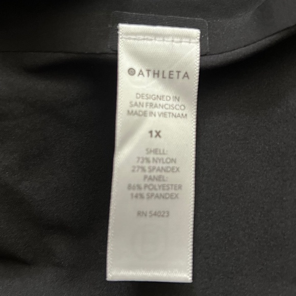 Athleta Sleeveless Urbanite Tank Top Black Size 1X - Picture 7 of 8